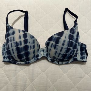 Pink wear everywhere lightly lined t-shirt bra